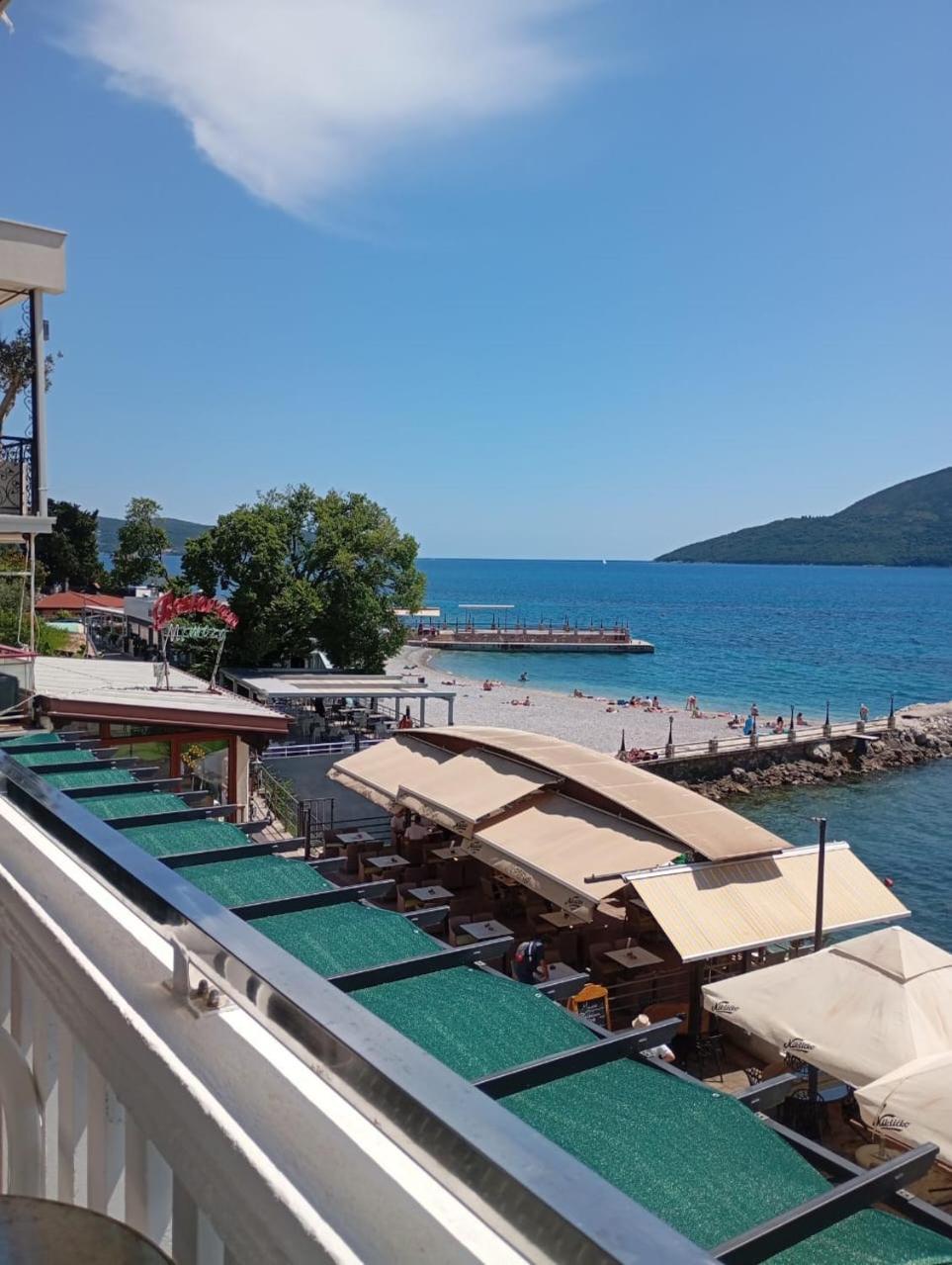 Apartments Cebra Herceg Novi Exterior photo